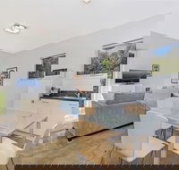 Wishart Retreat - New Castle Holiday