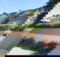 3 Bedroom cozy holiday home - New Castle Holiday