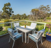 Greens on Pacific Way - New Castle Holiday