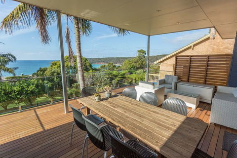 Pambula Family Beach House - New Castle Holiday 7