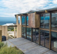 Dolphin Cove - New Castle Holiday