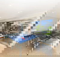 Sea Lit - New Castle Holiday