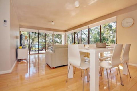 Magnus Gardens Unit 15 / 7 Magnus Street - New Castle Holiday 0