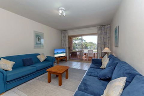 Radburn Unit 3 17 Ondine Close - New Castle Holiday 0