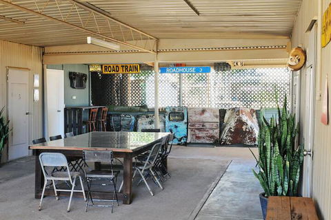 Wooramel Riverside Retreat Campground - New Castle Holiday 6