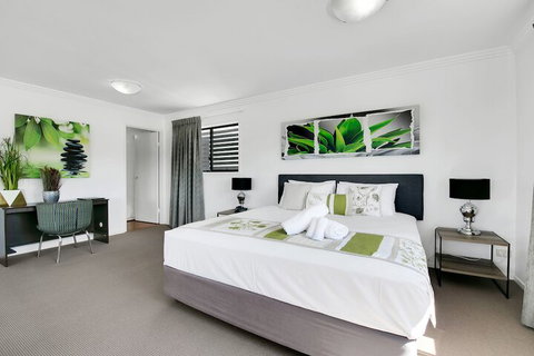 Kangaroo Point Central - New Castle Holiday 5