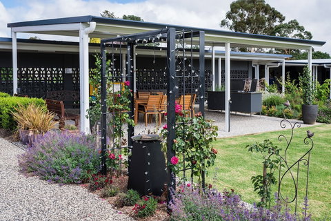 Granite Belt Motel - New Castle Holiday 2