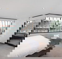 Melbourne Holiday Apartments Williamstown - New Castle Holiday