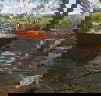 Azalea Cedar-Rose Villa - New Castle Holiday