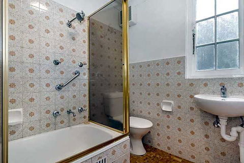 Manly Garden Apartment - New Castle Holiday 1
