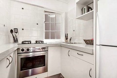 Manly Garden Apartment - New Castle Holiday 2