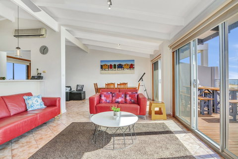 Queensland South - New Castle Holiday 1