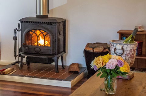 The Falls Montville - New Castle Holiday 0