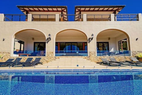 Villa Vivante - New Castle Holiday 0