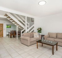 A Perfect Stay Byron Mango Tree - New Castle Holiday
