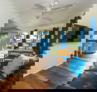 Kooyong Apartment 5 - New Castle Holiday