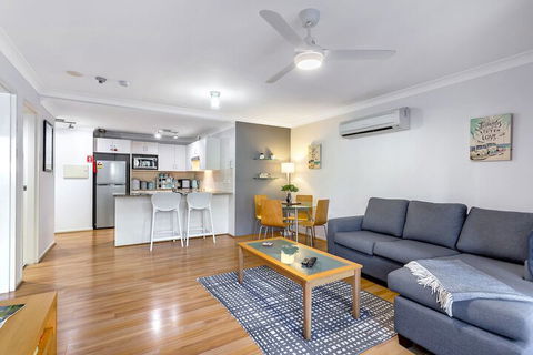 Shoal Bay Beach Apartments, 6/2 Shoal Bay Road - New Castle Holiday 5