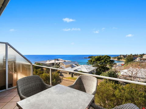 Merindah #15 15 / 15 Barnhill Road Terrigal - New Castle Holiday 4
