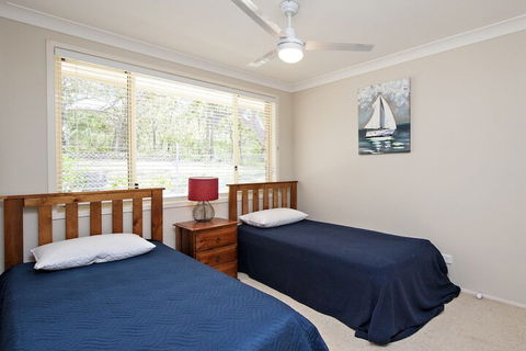 The Bay House 48 Government Road - New Castle Holiday 2