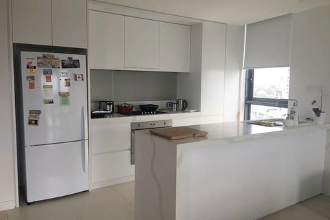 Panoramic Views In Brand New Apartment - New Castle Holiday 6