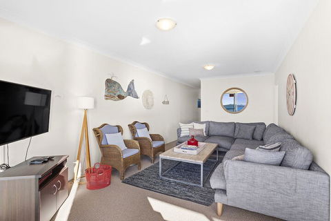 South Pacific Unit  4 - Shoal Bay - New Castle Holiday 3