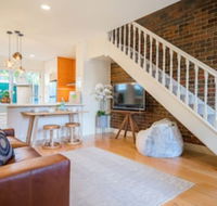 BOUTIQUE STAYS - Buckingham - New Castle Holiday