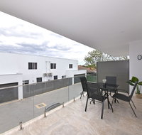 Belmont Apartment near Perth City 3404 - New Castle Holiday