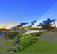 Harrington River Lodge - New Castle Holiday