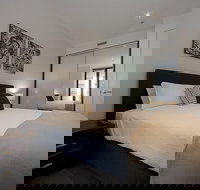 Accommodate Canberra - Manhattan - New Castle Holiday