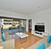 Del Mar 28 - New Castle Holiday