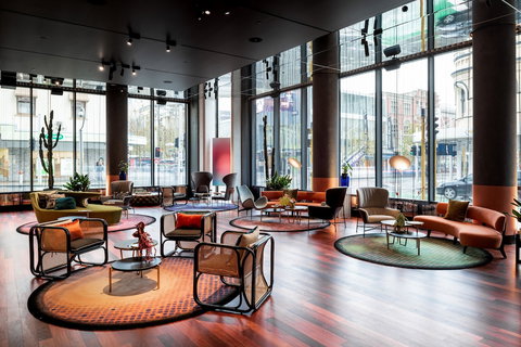 QT Perth - New Castle Holiday 5