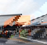 Nightcap at Rose  Crown Hotel - New Castle Holiday