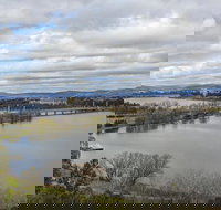 Accommodate Canberra - Nishi - New Castle Holiday