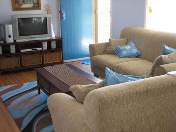 8 Horace Street - New Castle Holiday 0