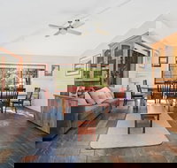 Porepunkah Elms - New Castle Holiday