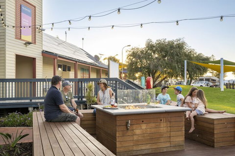 Big4 West Beach Parks - New Castle Holiday 4