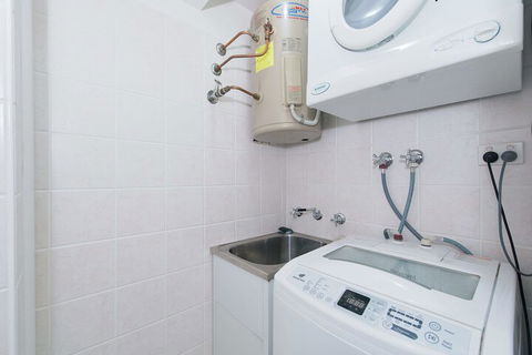 Shoal Bay Road Fleetwood Unit 3 63 - New Castle Holiday 1
