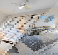 Wanda Beach Unit 2 / 197 Soldiers Point Road - New Castle Holiday