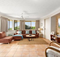 SHORELINE 3 - New Castle Holiday