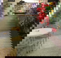 Granville Tavern and Motel - New Castle Holiday