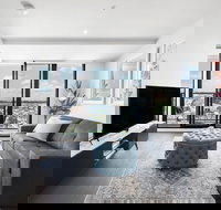 Ilixir Apartments by Ready Set Host - New Castle Holiday