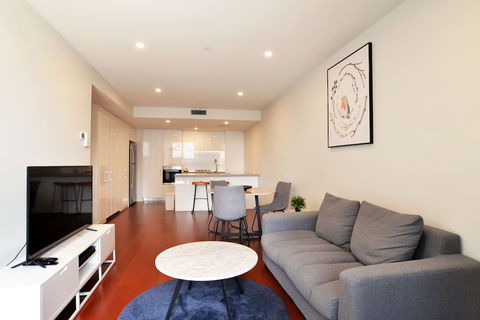 Arise Atlas - New Castle Holiday 4