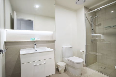 Arise Atlas - New Castle Holiday 6