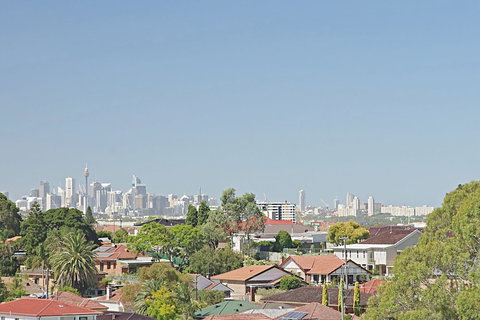 Bryant St. Apartment - New Castle Holiday 4