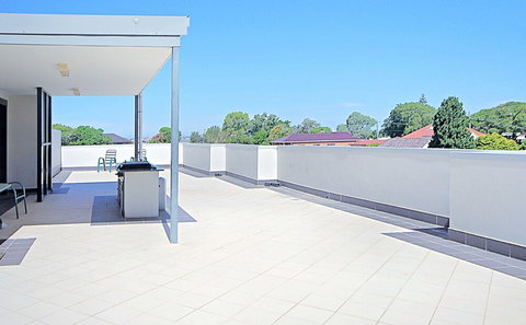 Bryant St. Apartment - New Castle Holiday 3