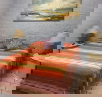 Westside Tavern and Motel - New Castle Holiday