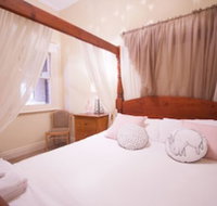 Charleston House - Mathoura - New Castle Holiday