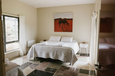 Spring Spur Stay - New Castle Holiday 0