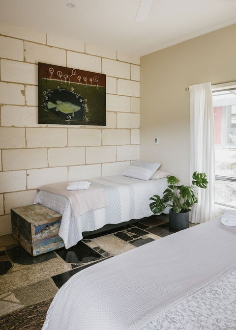 Spring Spur Stay - New Castle Holiday 1
