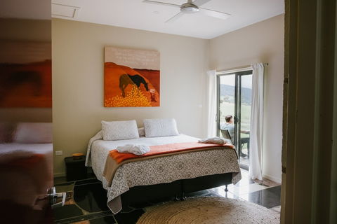 Spring Spur Stay - New Castle Holiday 2